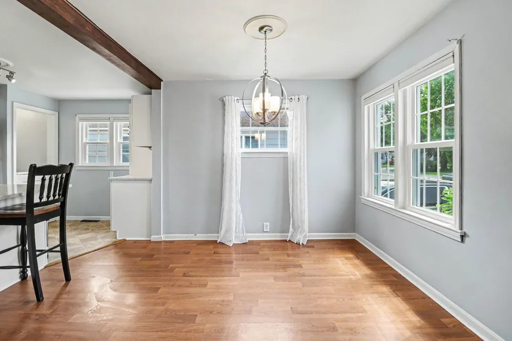719 Diana Street Ludington, MI 49431