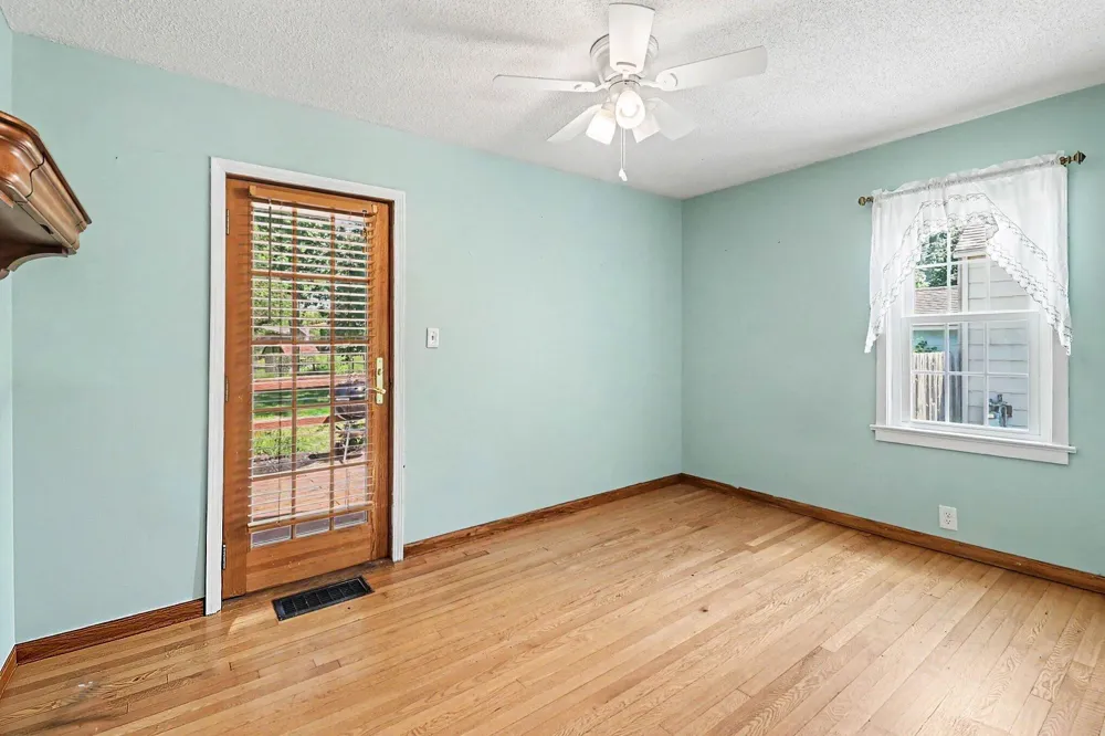 719 Diana Street Ludington, MI 49431