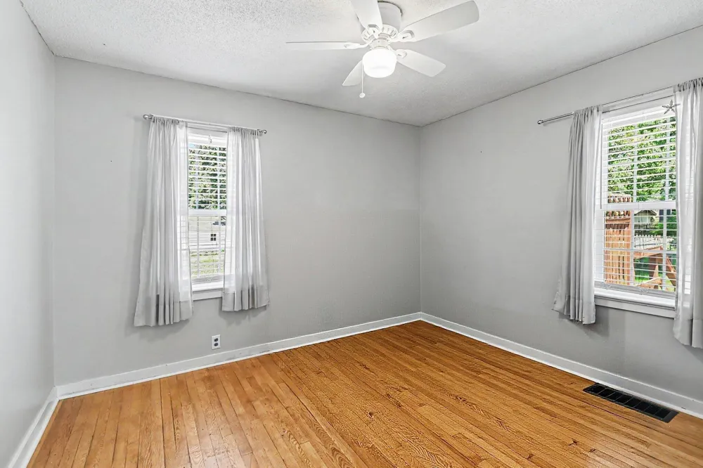 719 Diana Street Ludington, MI 49431
