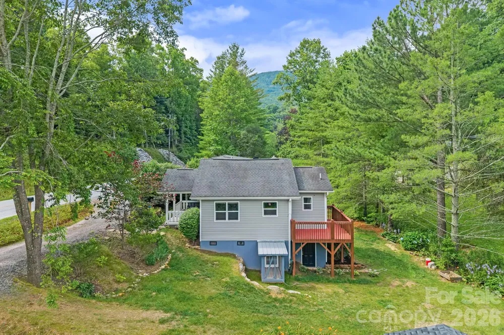 5239 Gerton Highway Gerton, NC 28735