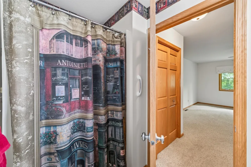 466 Cedar Court Taylors Falls, MN 55084