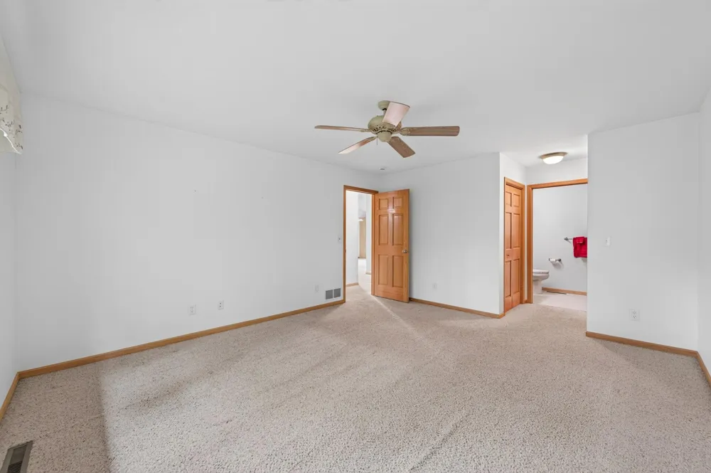 466 Cedar Court Taylors Falls, MN 55084