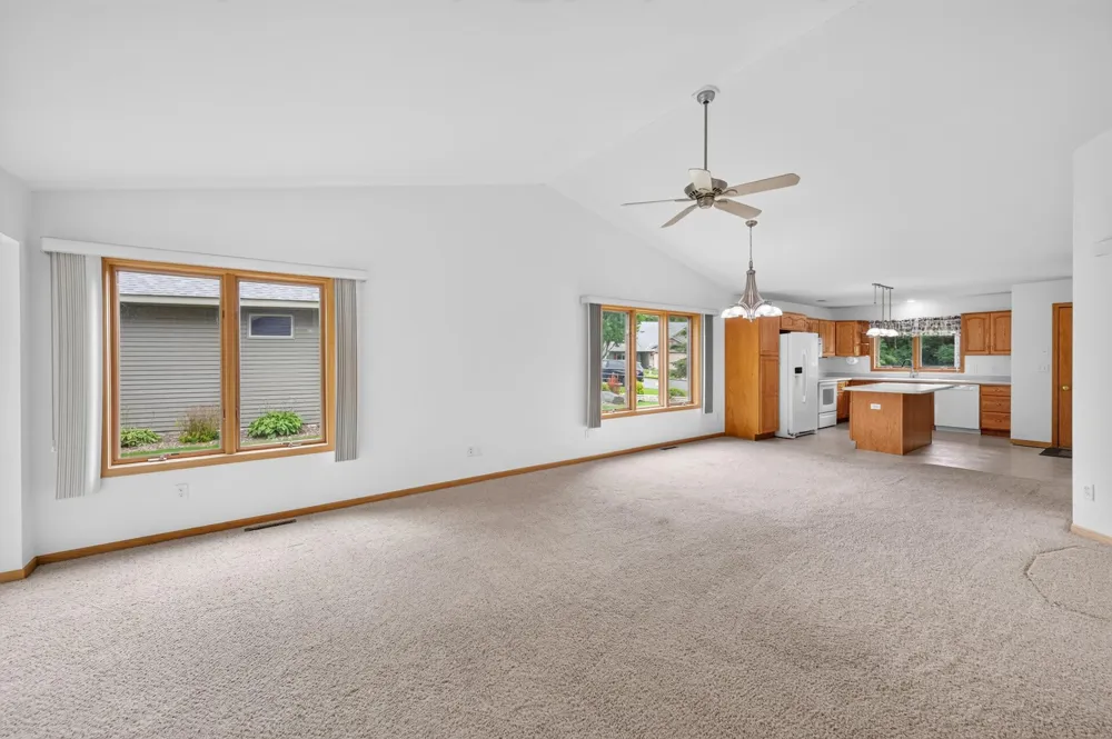 466 Cedar Court Taylors Falls, MN 55084