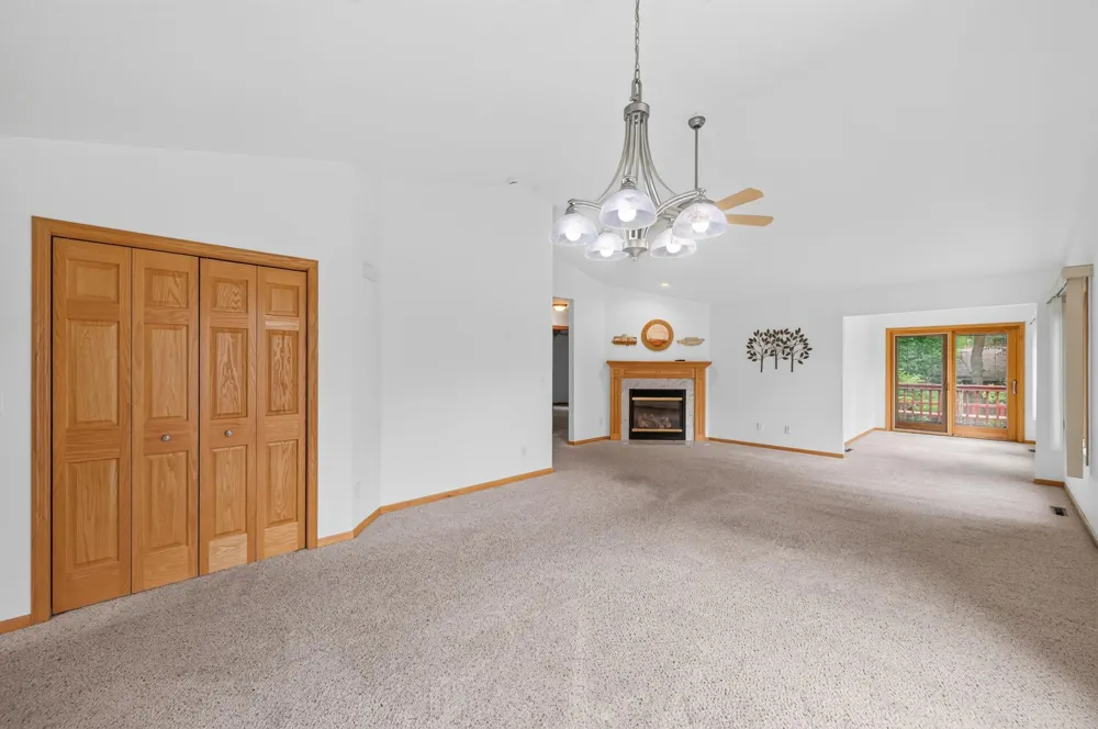 466 Cedar Court Taylors Falls, MN 55084