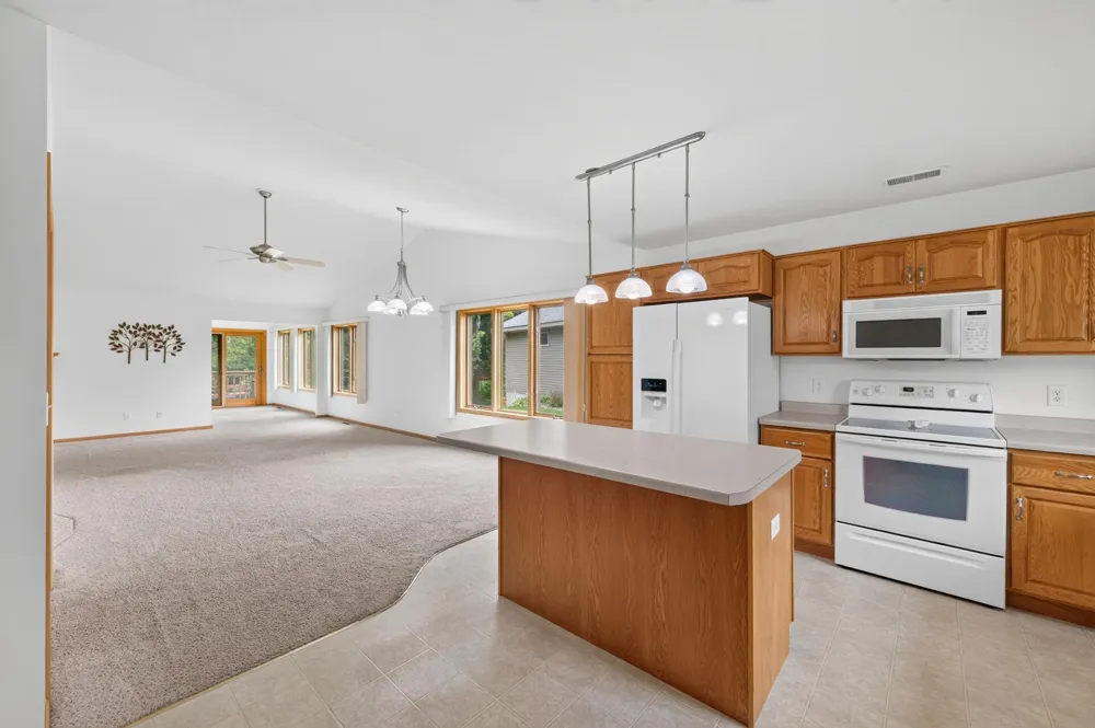 466 Cedar Court Taylors Falls, MN 55084