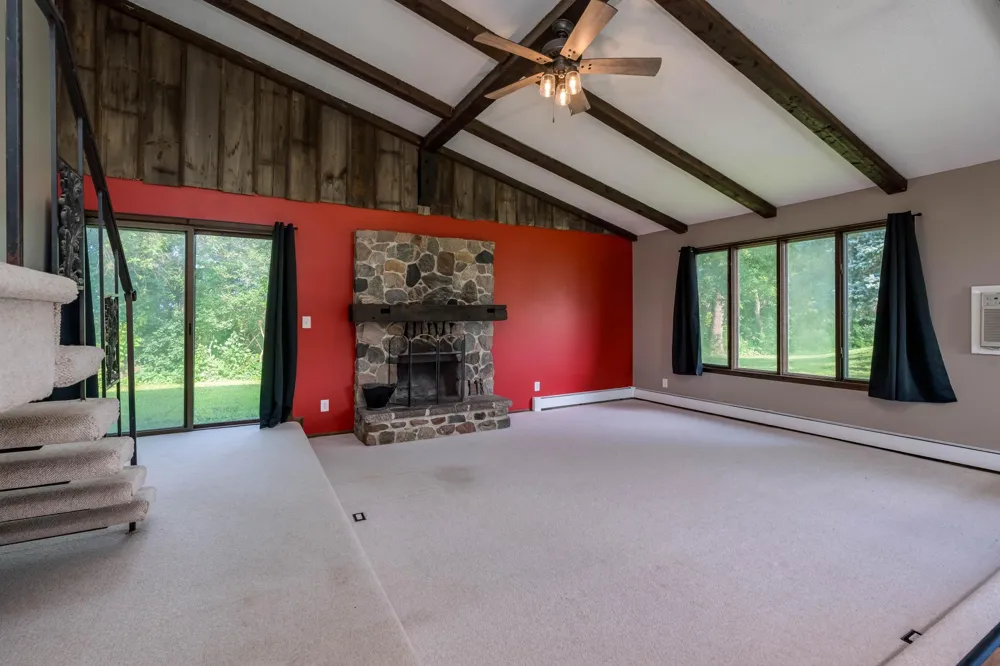 56977 142nd Street Mapleton, MN 56065