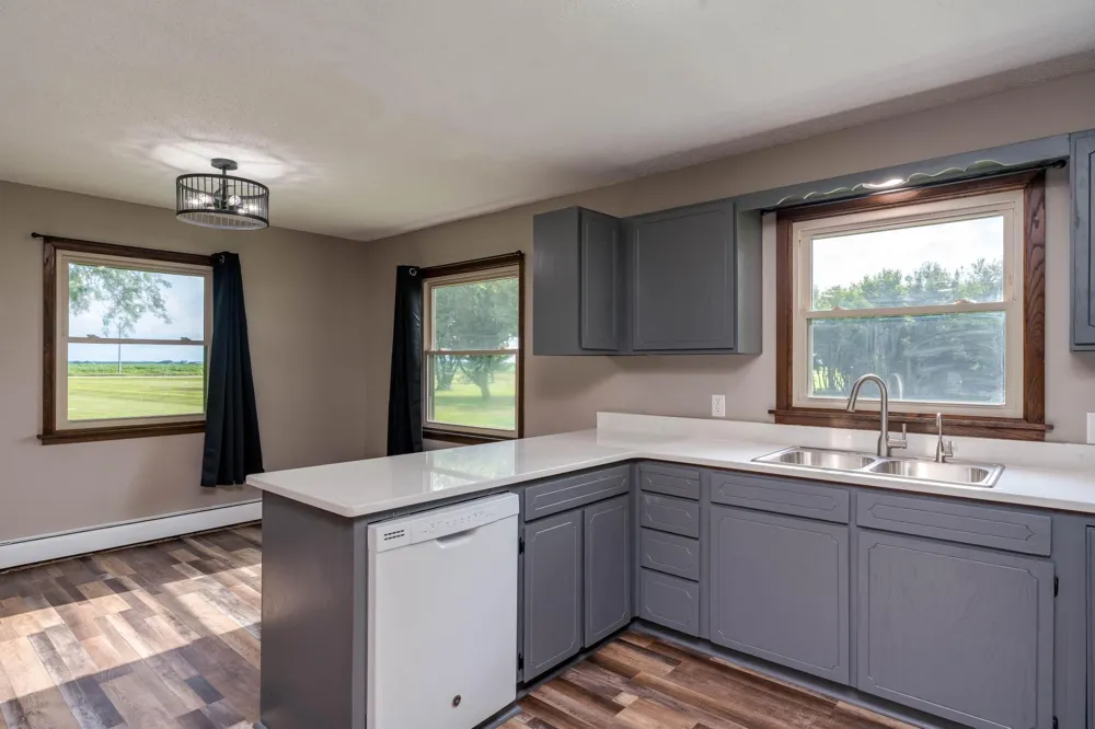 56977 142nd Street Mapleton, MN 56065