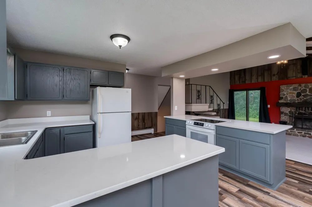 56977 142nd Street Mapleton, MN 56065