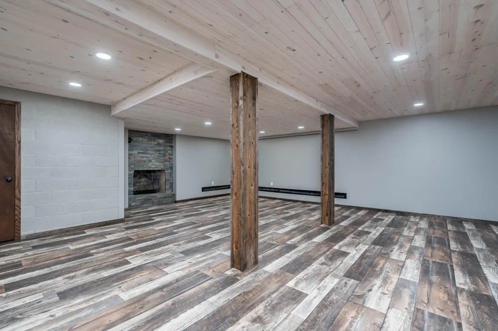56977 142nd Street Mapleton, MN 56065