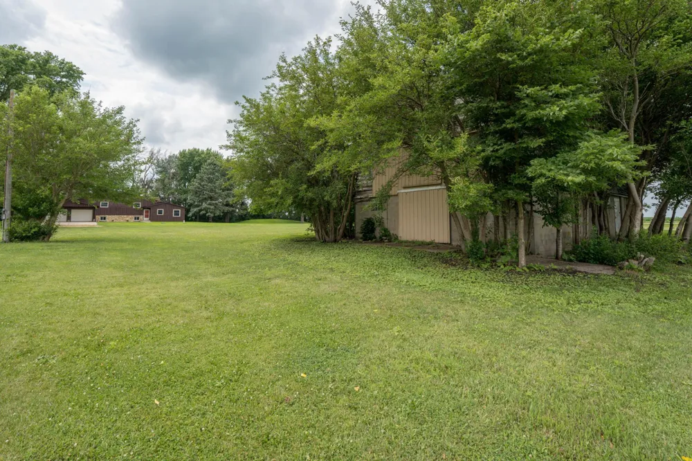 56977 142nd Street Mapleton, MN 56065