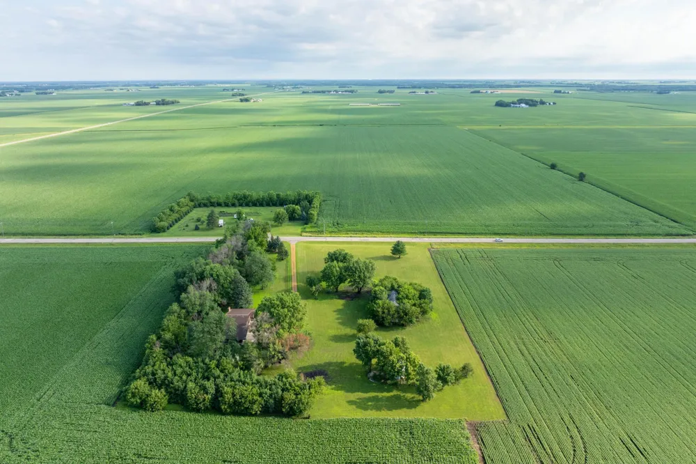 56977 142nd Street Mapleton, MN 56065