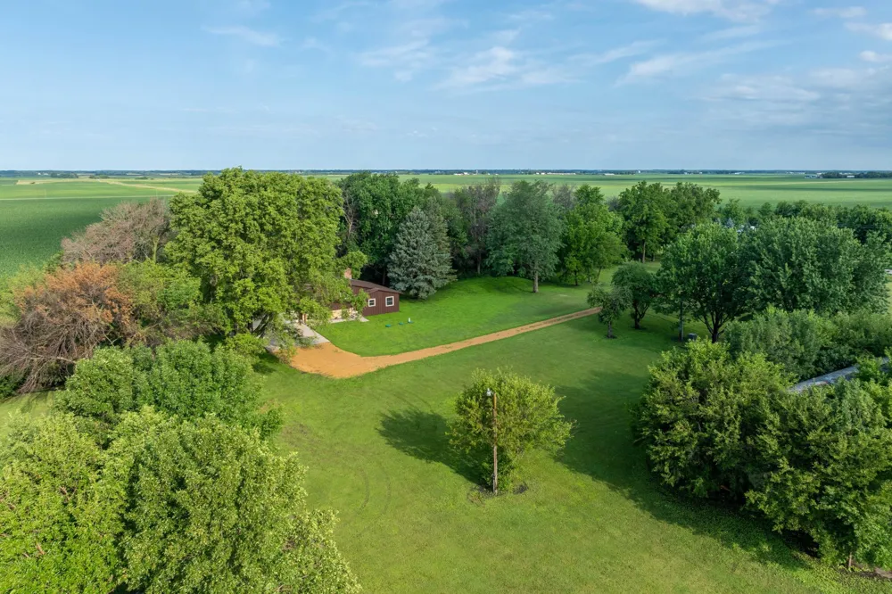 56977 142nd Street Mapleton, MN 56065