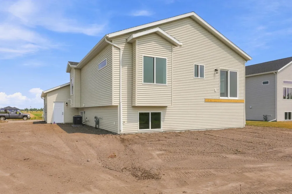 1270 Southview Drive SW Glyndon, MN 56547