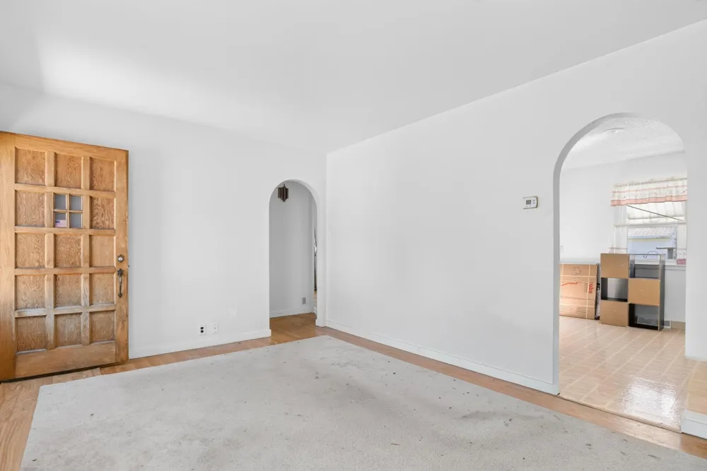240 7th Street NE Valley City, ND 58072