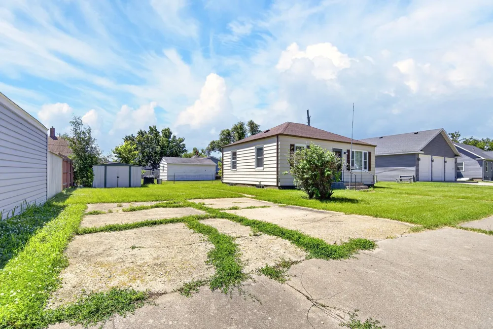240 7th Street NE Valley City, ND 58072