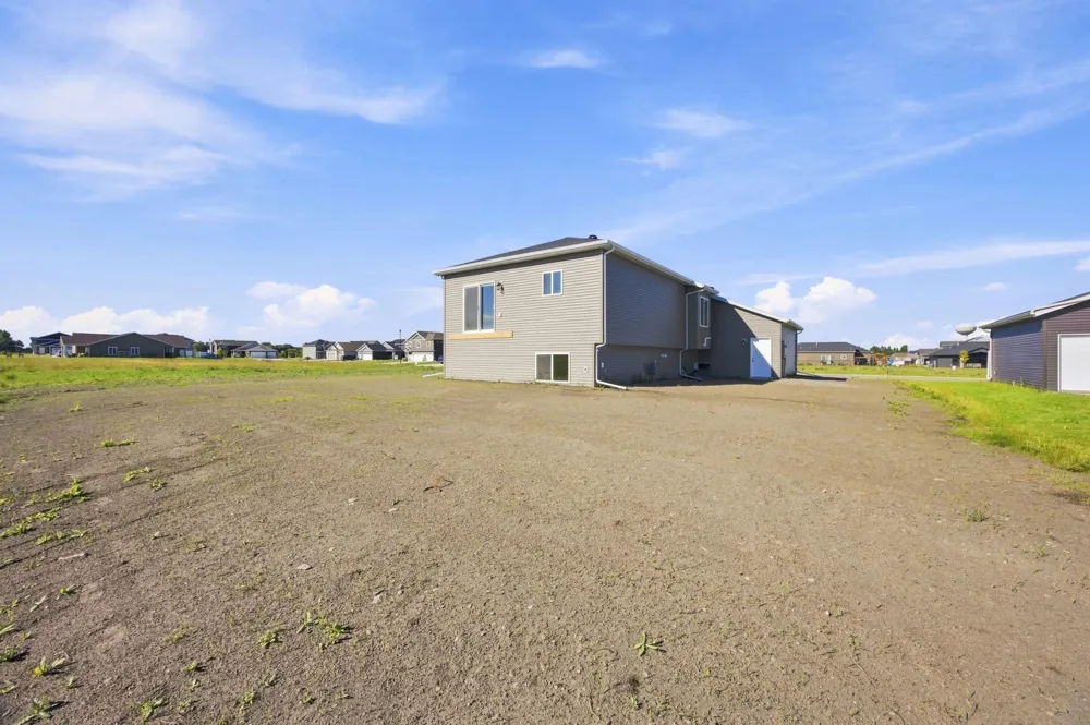 106 18th Street NE Barnesville, MN 56514