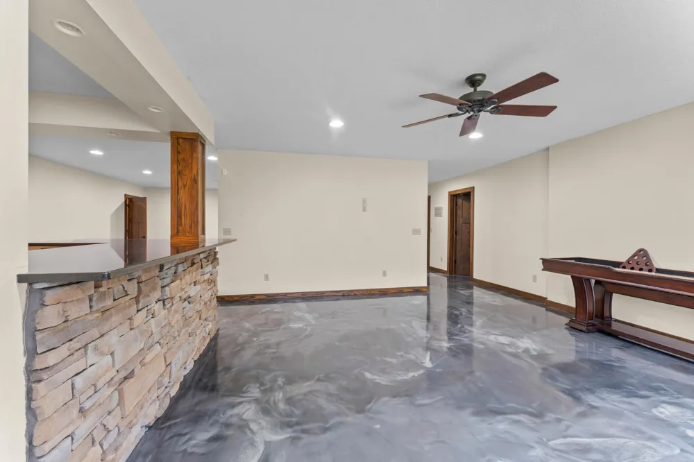 4301 392nd Street North Branch, MN 55056