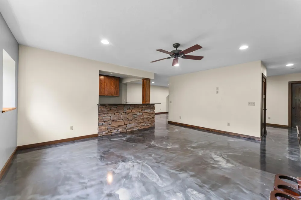 4301 392nd Street North Branch, MN 55056