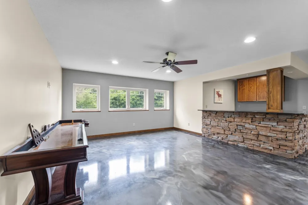 4301 392nd Street North Branch, MN 55056
