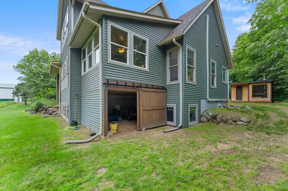 4301 392nd Street North Branch, MN 55056