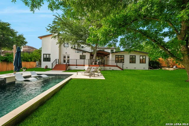 524 GARRATY RD Terrell Hills, TX 78209