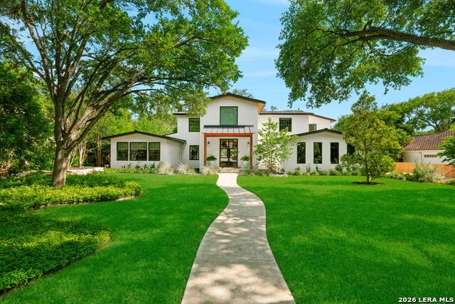 524 GARRATY RD Terrell Hills, TX 78209