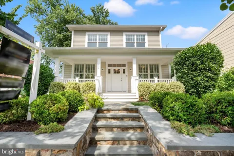 508 E CUSTIS AVENUE