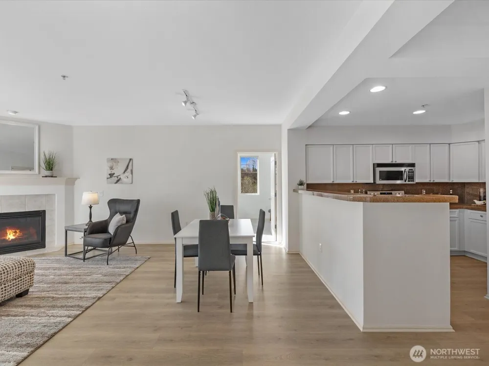 2244 132nd Avenue SE #B214 Bellevue, WA 98005