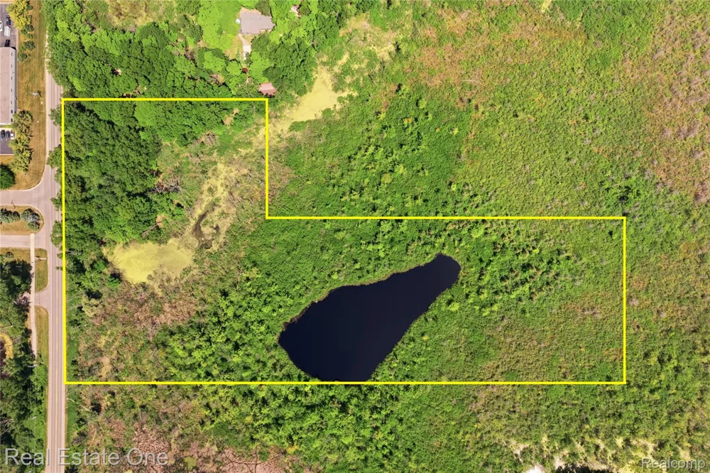 Dorr Road Genoa Township, MI 48114
