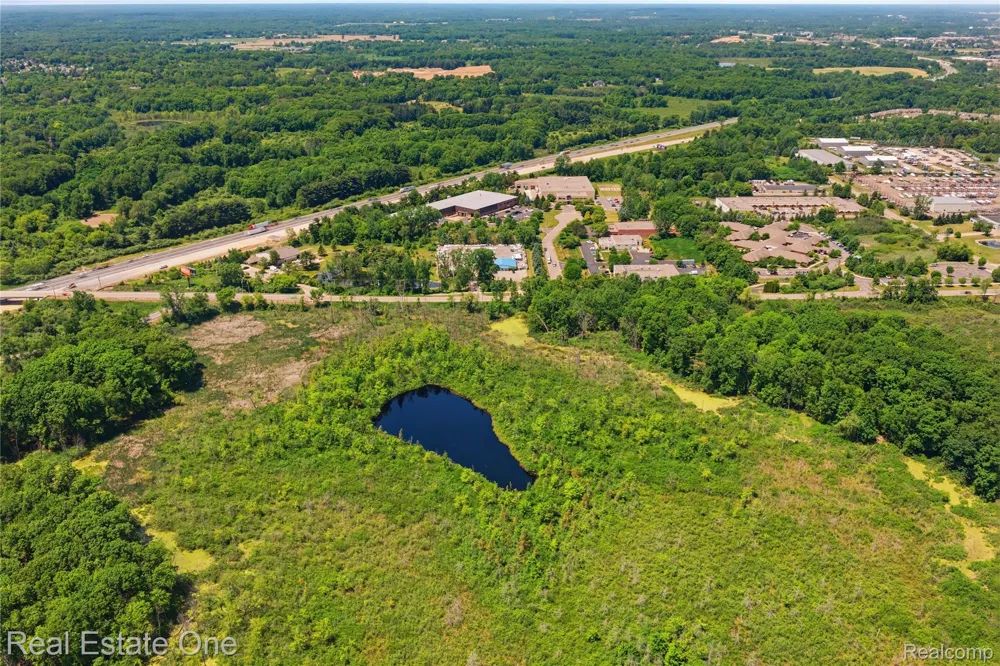 Dorr Road Genoa Township, MI 48114