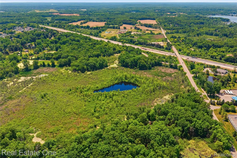 Dorr Road Genoa Township, MI 48114