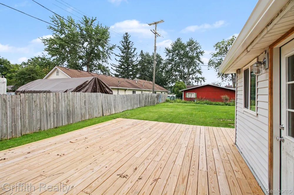 1382 Elmhurst Drive Genoa Township, MI 48843