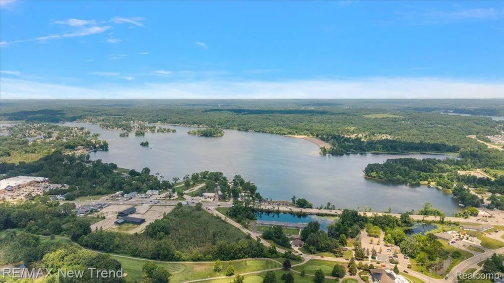 8300 Pontiac Lake Road White Lake Charter Township, MI 48386