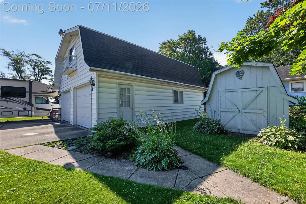 500 E Vienna Street Clio City, MI 48420