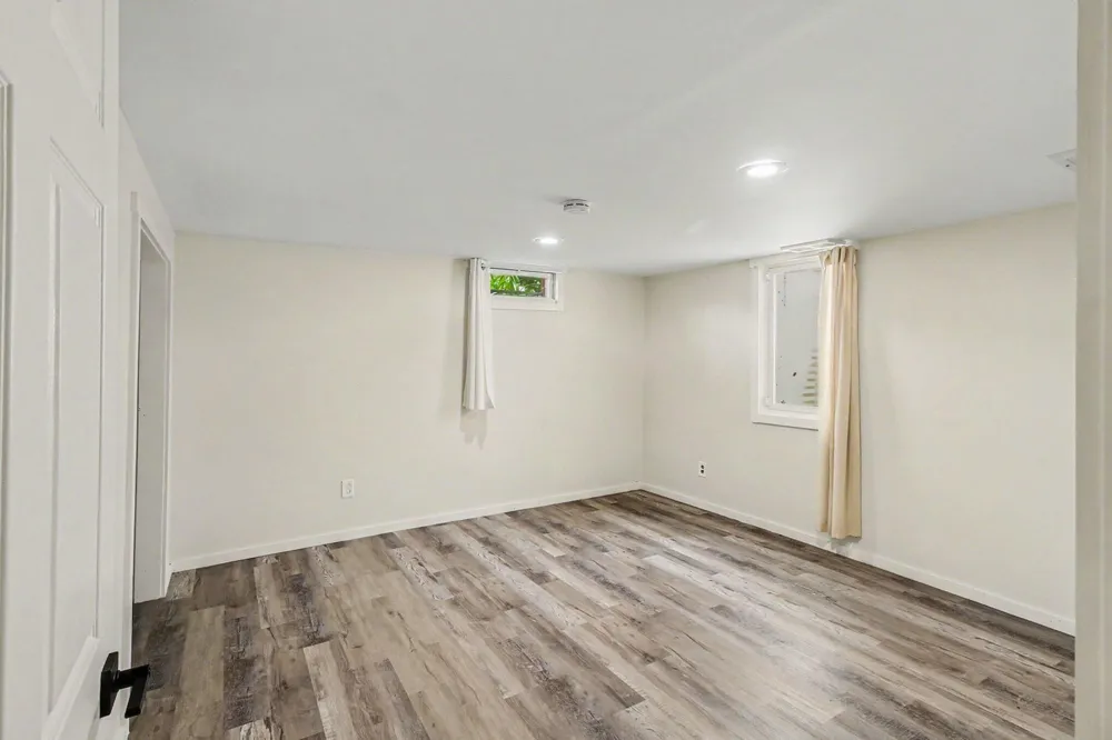 9155 Satelite Drive Walled Lake City, MI 48386