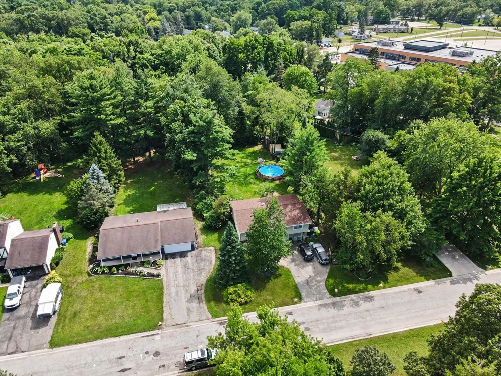 9155 Satelite Drive Walled Lake City, MI 48386