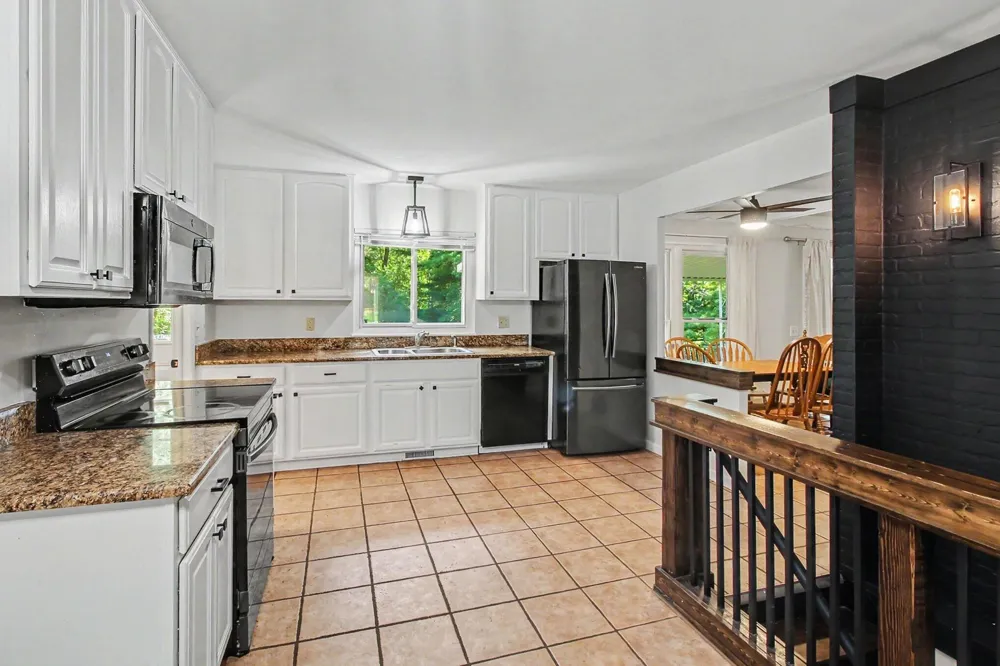 9155 Satelite Drive Walled Lake City, MI 48386