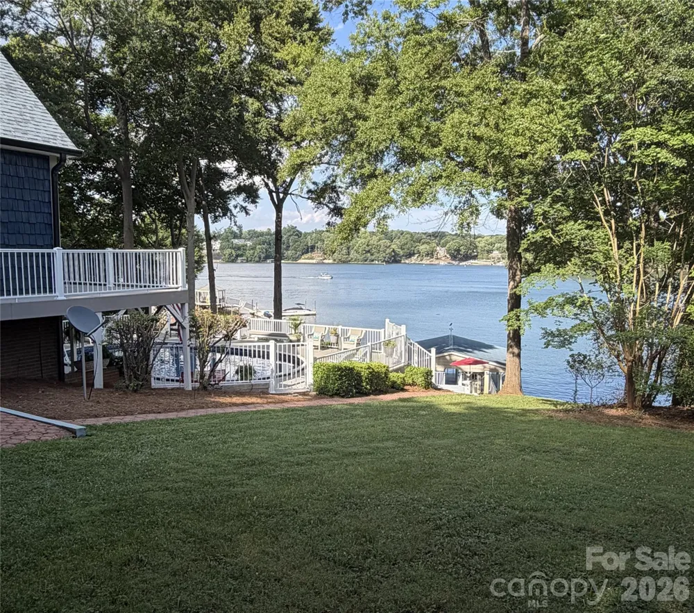 8470 Marina Lane Catawba, NC 28609