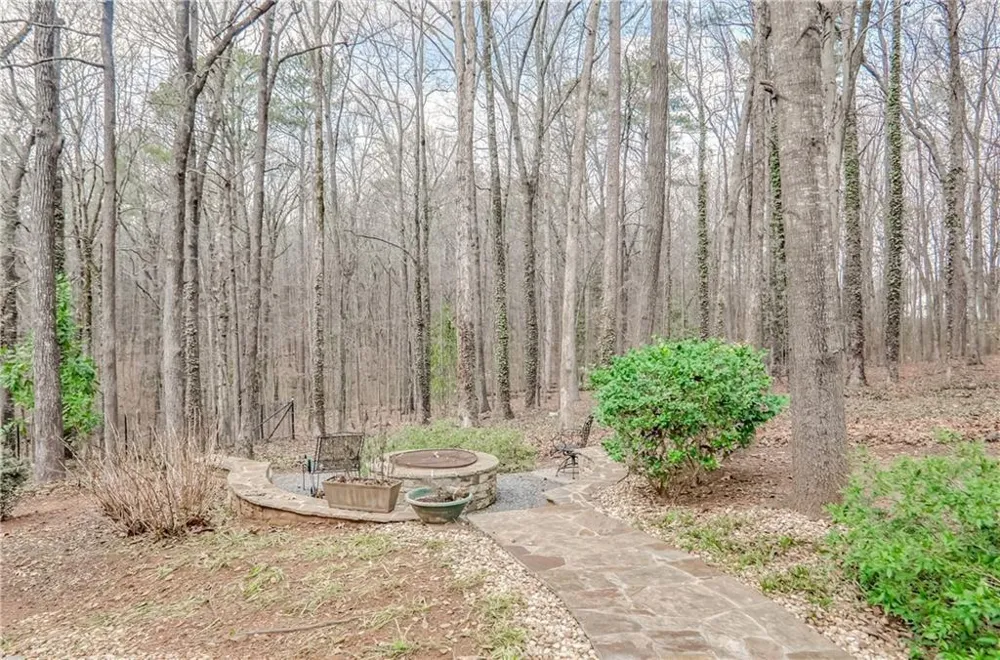1506 Cumberland Court SE Smyrna, GA 30080