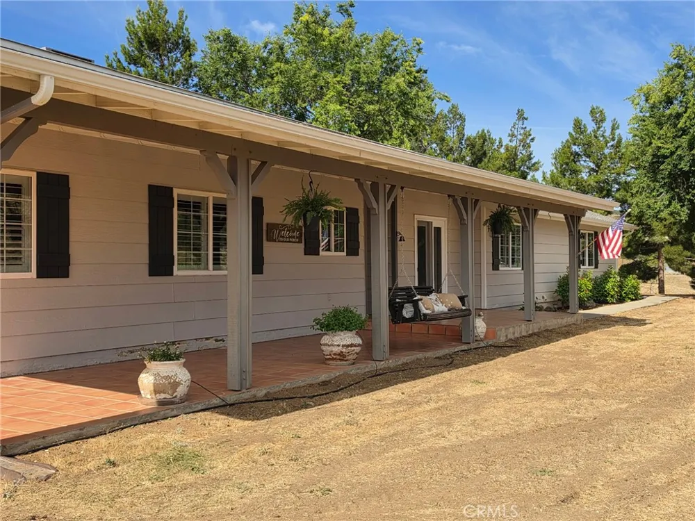 39030 Bouquet Canyon Leona Valley, CA 93551