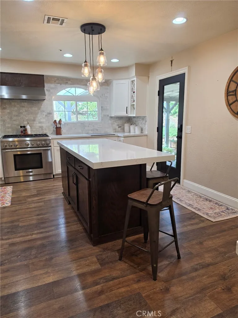 39030 Bouquet Canyon Leona Valley, CA 93551