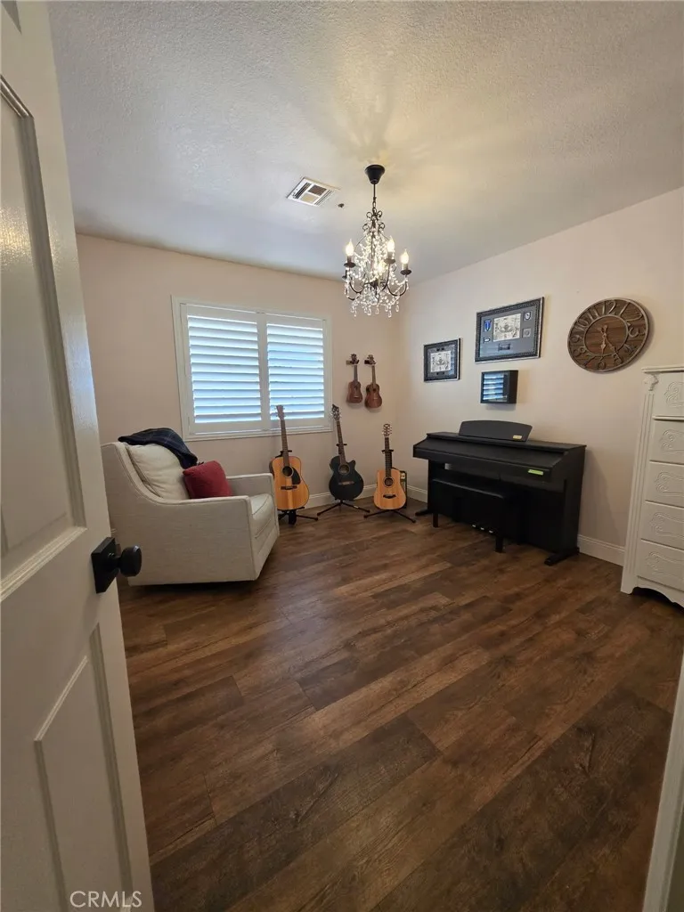 39030 Bouquet Canyon Leona Valley, CA 93551