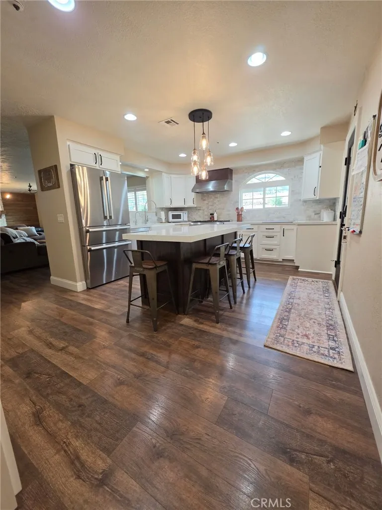 39030 Bouquet Canyon Leona Valley, CA 93551