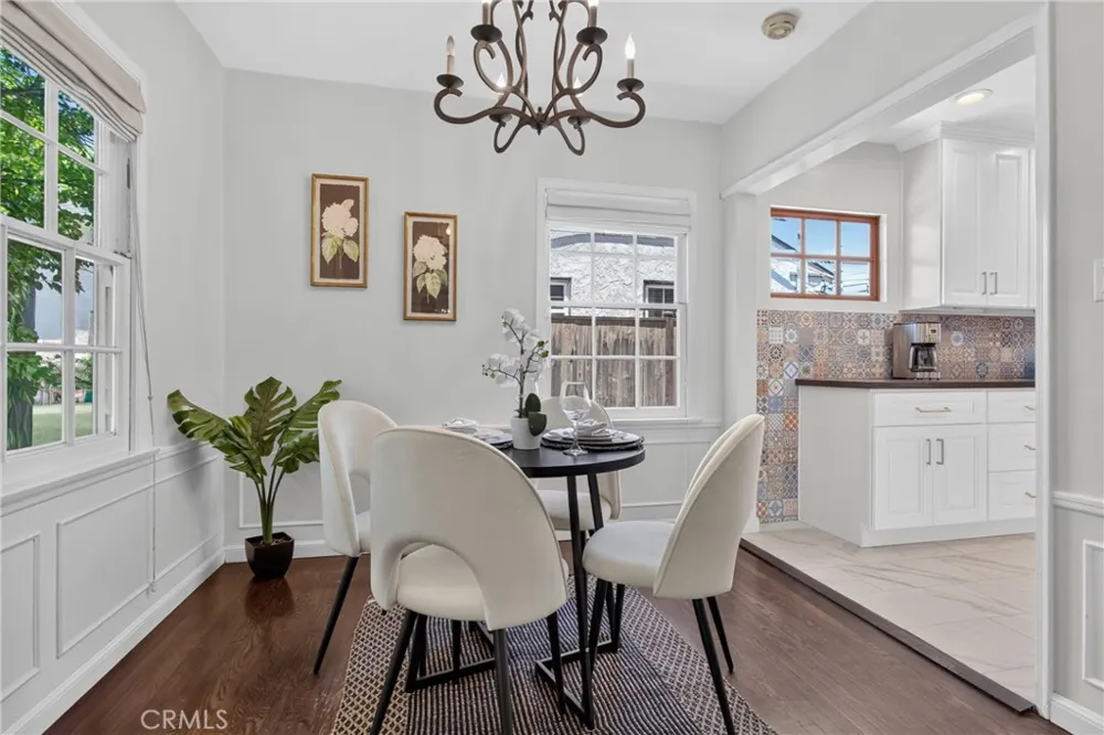 5938 Simpson Ave Valley Village, CA 91607