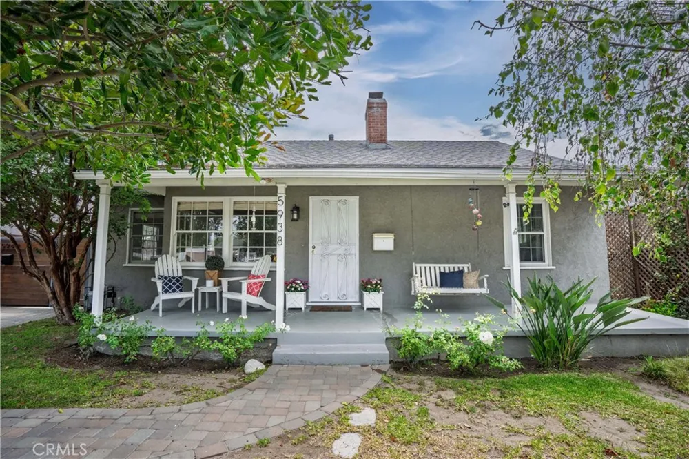 5938 Simpson Ave Valley Village, CA 91607