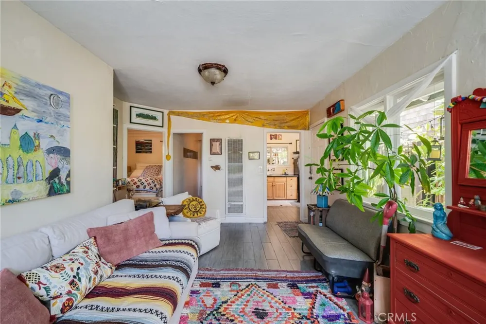 455 Agate Laguna Beach, CA 92651