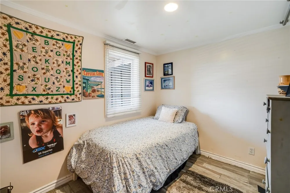 455 Agate Laguna Beach, CA 92651