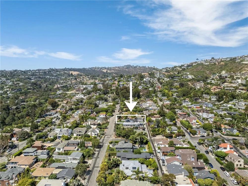 455 Agate Laguna Beach, CA 92651