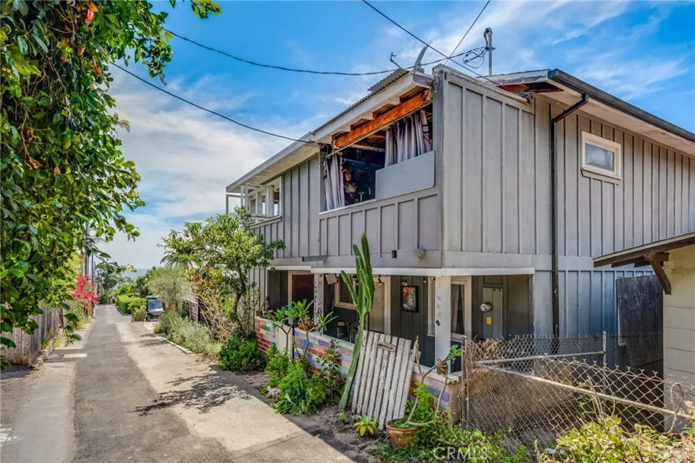 455 Agate Laguna Beach, CA 92651