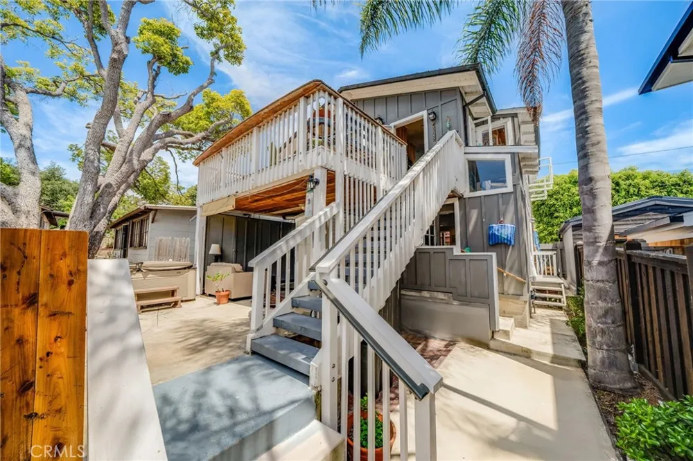 455 Agate Laguna Beach, CA 92651